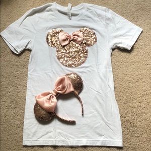 Minnie Mouse T-shirt with matching ears